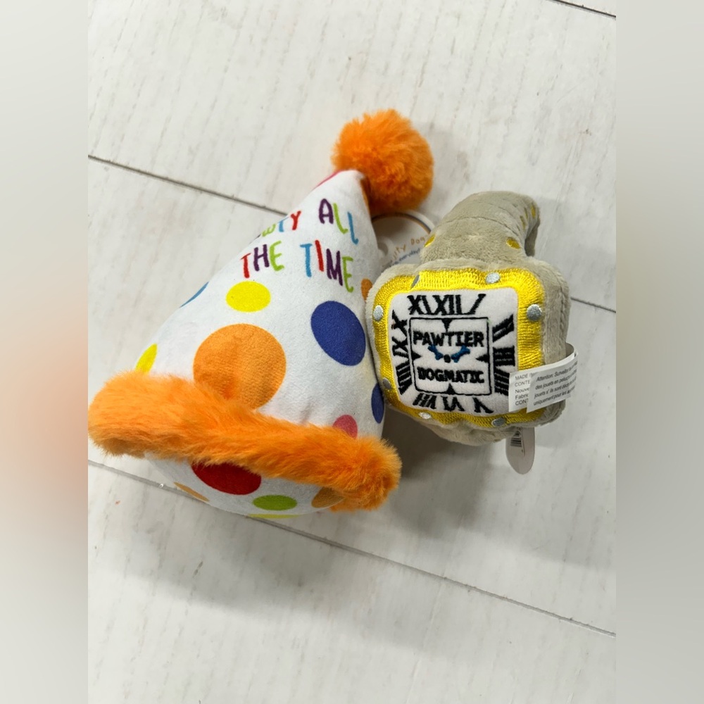 NWT (LOT OF 2) HAUTE‎ DIGGITY DOG PLUSH TOYS BIRTHDAY HAT & WATCH